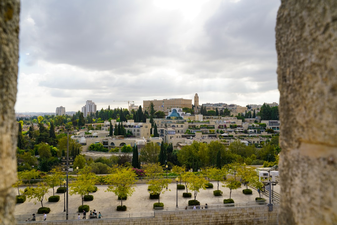 לקוחות פלאפון? המדריך המלא לחיסכון של מאות שקלים בגלישה בחו"ל
