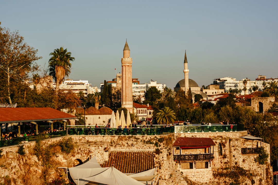 צ'ק-ליסט דיגיטלי לפני טיסה לטורקיה: 5 צעדים שלא תשכחו